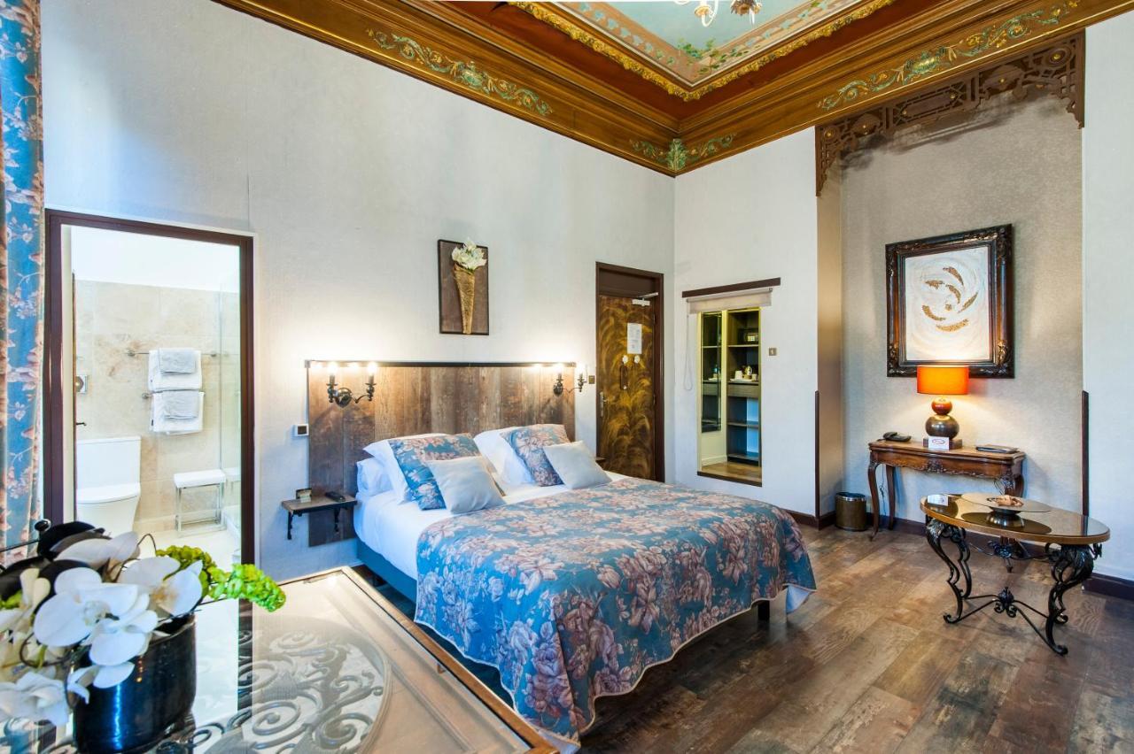 Hotel De Charme Le Provence Salon-de-Provence Kültér fotó