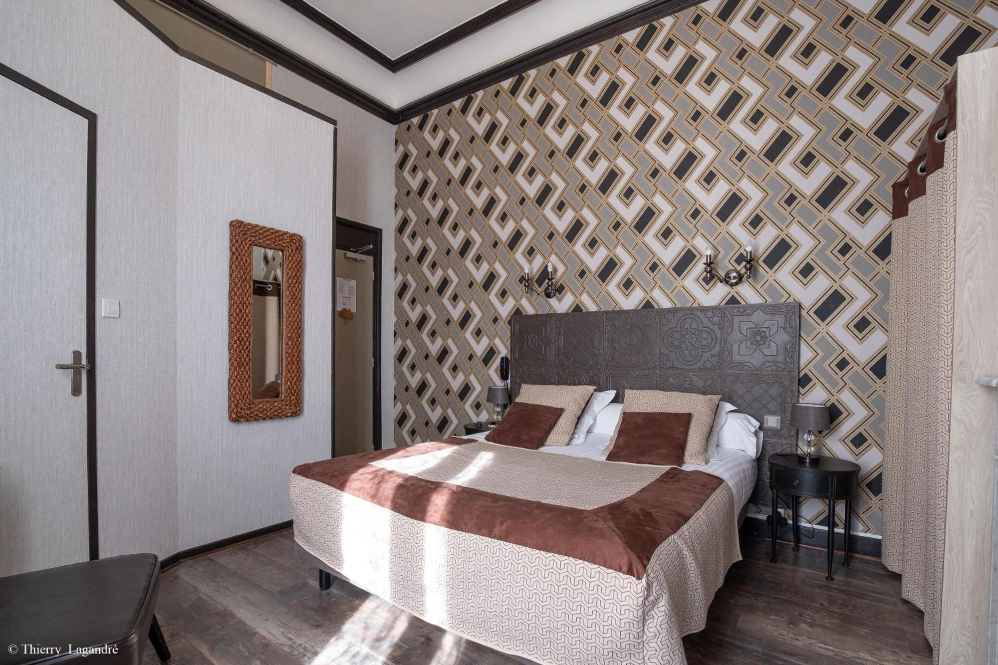 Hotel De Charme Le Provence Salon-de-Provence Kültér fotó
